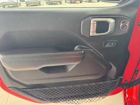 Used 2020 Jeep Gladiator Sport w/ Quick Order Package 24S image 29