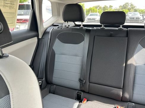 Certified 2026 Volkswagen Taos S FWD image 12