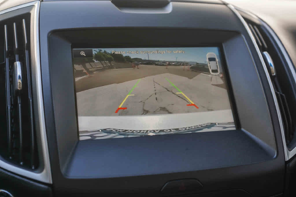Used 2015 Ford Edge SEL w/ Equipment Group 201A FWD image 27