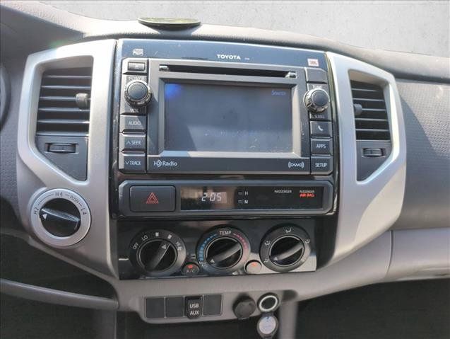 Used 2013 Toyota Tacoma 4x4 Double Cab w/ TRD Sport Pkg image 17