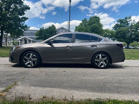 Used 2022 Subaru Legacy Limited w/ Popular Package #3 AWD/4WD image 11