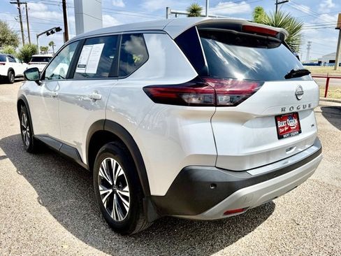 Certified 2023 Nissan Rogue SV image 5