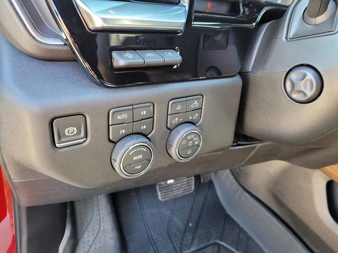 New 2026 Chevrolet Silverado 1500 High Country image 17