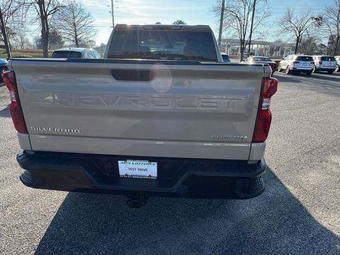 Used 2022 Chevrolet Silverado 1500 Custom Trail Boss image 6