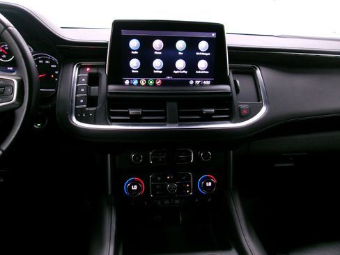 Used 2021 Chevrolet Suburban LT w/ Rear Media and Nav Package AWD/4WD image 13