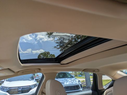 Used 2024 Acura TLX w/ Technology Package FWD image 18