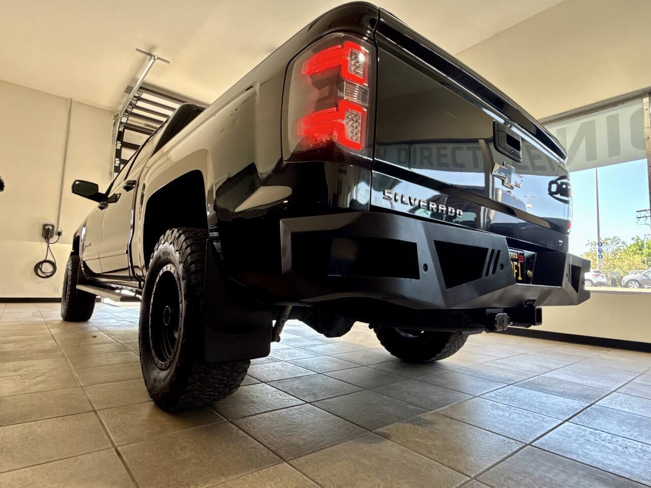 Used 2017 Chevrolet Silverado 1500 LT w/ All Star Edition RWD image 10
