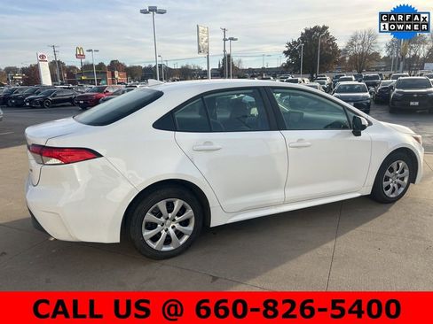 Used 2024 Toyota Corolla LE image 4