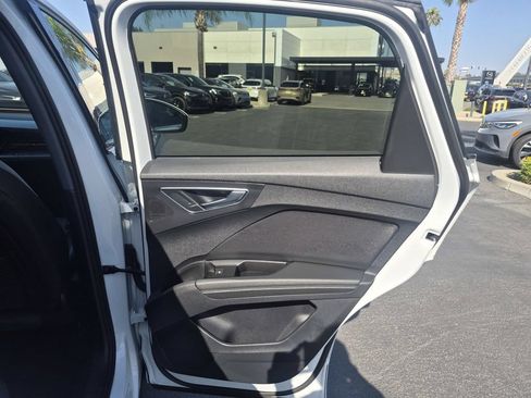 Used 2023 Audi Q4 e-tron Prestige AWD/4WD image 25