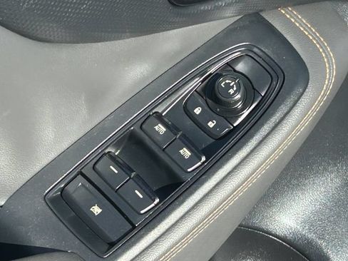 Used 2022 Subaru Forester Wilderness w/ Wilderness Package AWD/4WD image 28