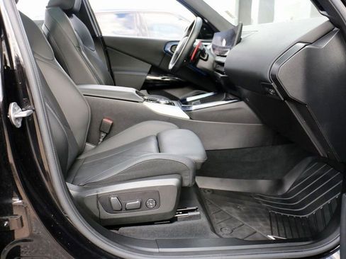 Used 2025 BMW X3 M50 w/ Premium Package image 38