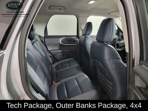 Used 2023 Ford Bronco Sport Outer Banks w/ Tech Package AWD/4WD image 17