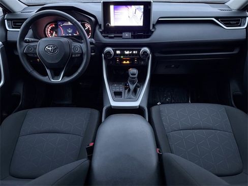 Used 2024 Toyota RAV4 XLE image 20