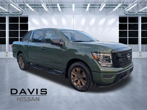 Used 2024 Nissan Titan SV w/ SV Bronze Edition Package image 1