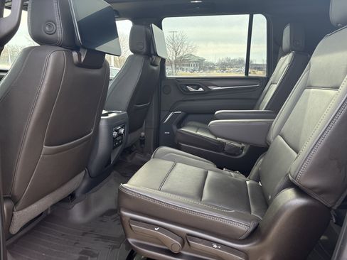 Used 2021 GMC Yukon XL Denali image 19