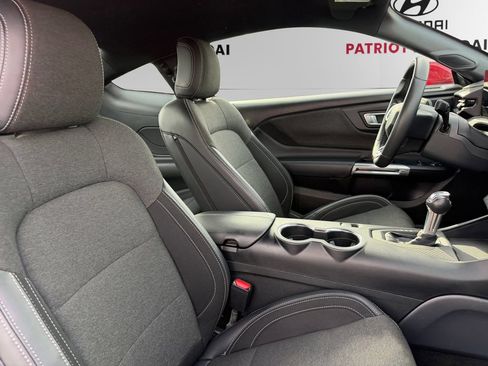 Used 2024 Ford Mustang Coupe RWD image 13