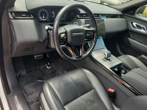 Used 2025 Land Rover Range Rover Velar Dynamic SE AWD/4WD image 15