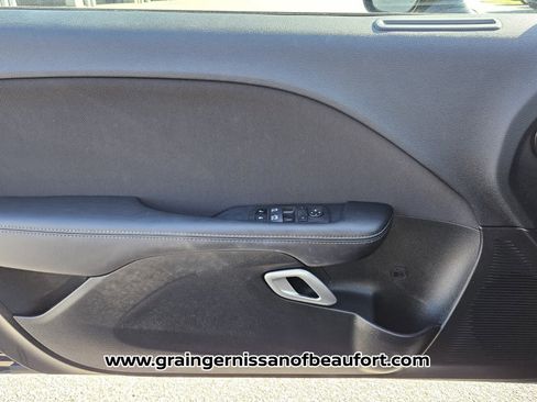 Used 2022 Dodge Challenger R/T image 15