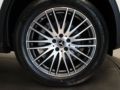 Used 2023 Mercedes-Benz GLC 300 4MATIC w/ Pinnacle Trim Package image 37