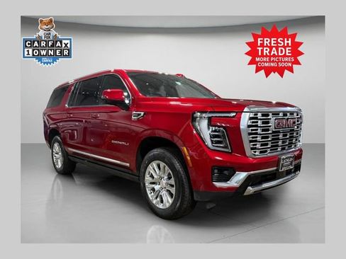 Used 2025 GMC Yukon XL Denali w/ Sun & Power Step Package image 1