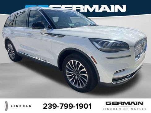 Used 2024 Lincoln Aviator 2WD w/ Premium Package image 9
