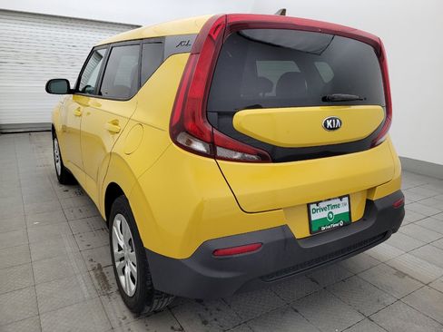 Used 2020 Kia Soul LX FWD image 5