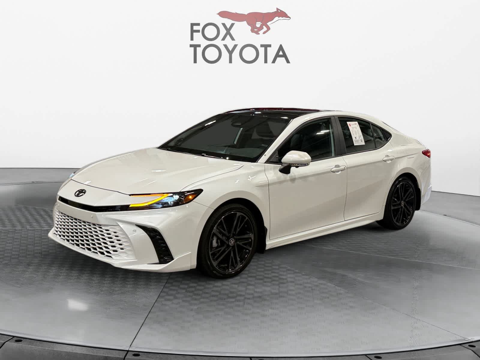 Used 2025 Toyota Camry XSE w/ Premium Plus Package FWD image 1