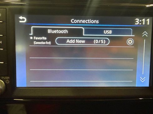Used 2025 Nissan Kicks S FWD image 17