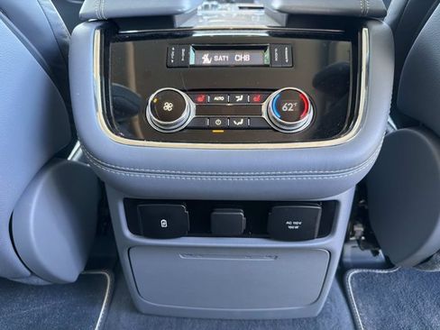 Used 2019 Lincoln Navigator Black Label w/ Cargo Package AWD/4WD image 24