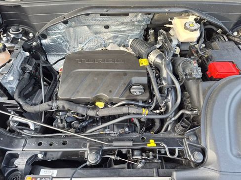 Used 2023 Chevrolet TrailBlazer LT FWD image 21