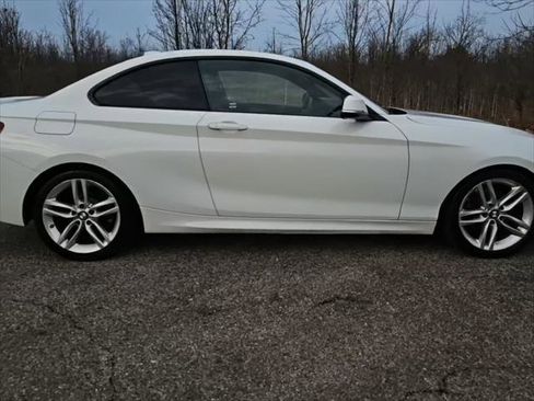 Used 2017 BMW 230i Coupe image 7
