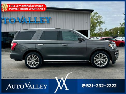 Used 2019 Ford Expedition Limited w/ Equipment Group 302A AWD/4WD image 8