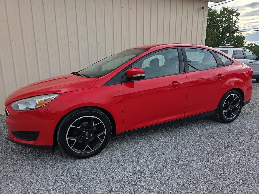 Used 2015 Ford Focus SE FWD image 10