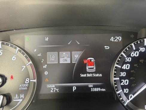 Used 2021 Toyota Highlander XLE AWD/4WD image 20
