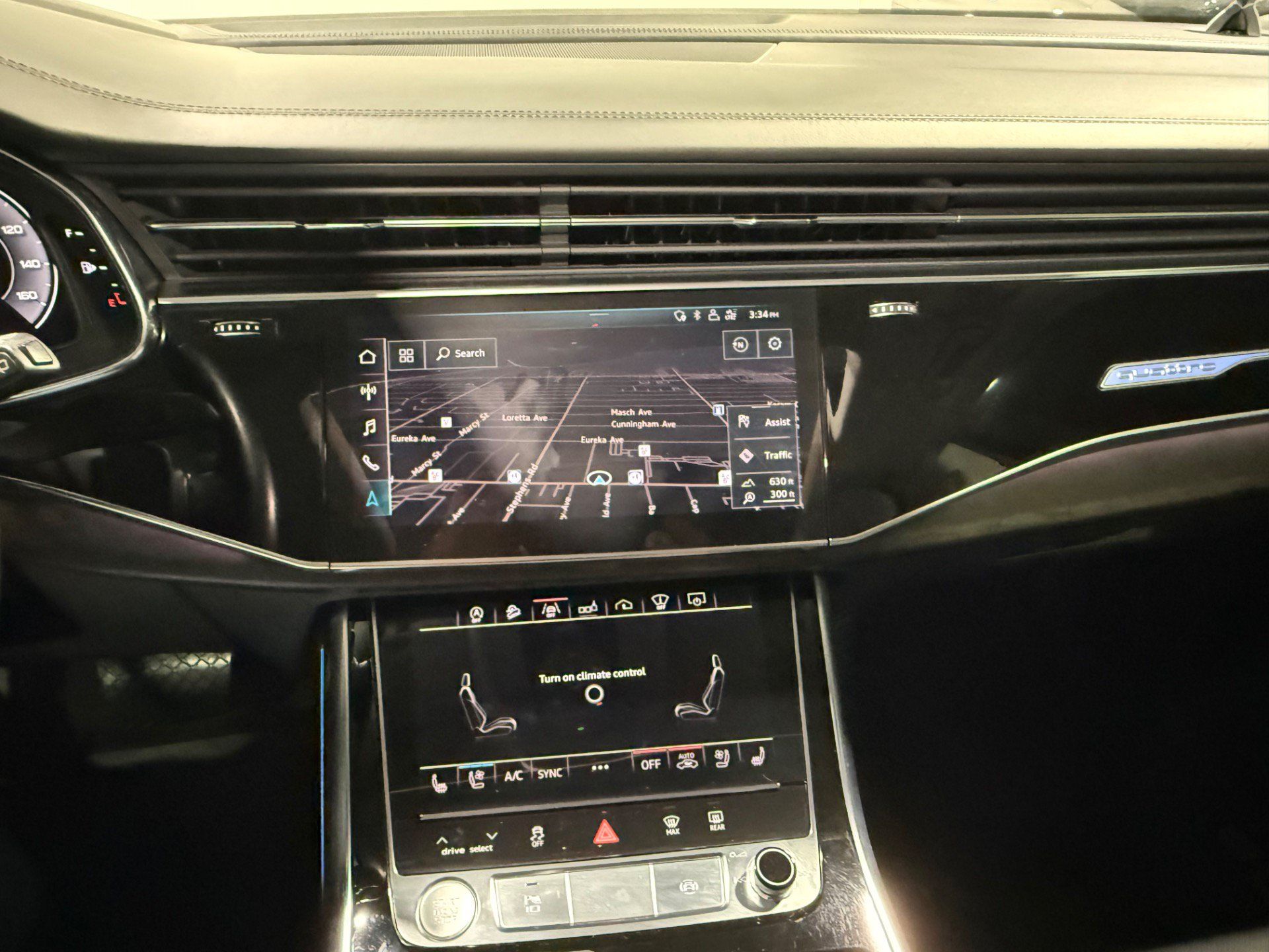 Used 2019 Audi Q8 Prestige w/ Luxury Package AWD/4WD image 42