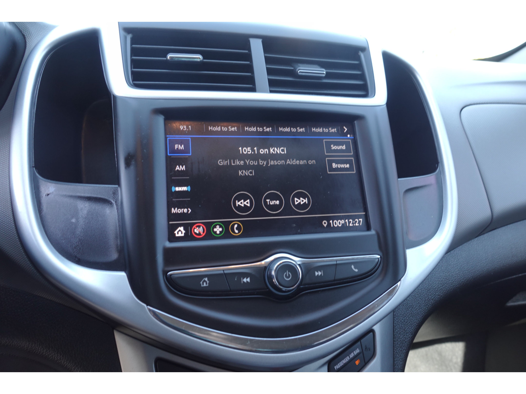 Used 2020 Chevrolet Sonic LT FWD image 17
