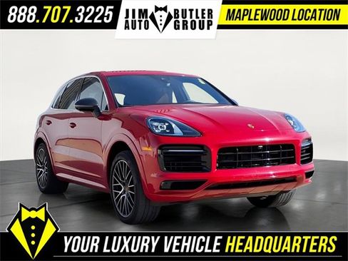 Used 2023 Porsche Cayenne Platinum Edition image 6