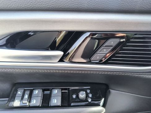 New 2026 Jeep Grand Wagoneer 4WD image 13