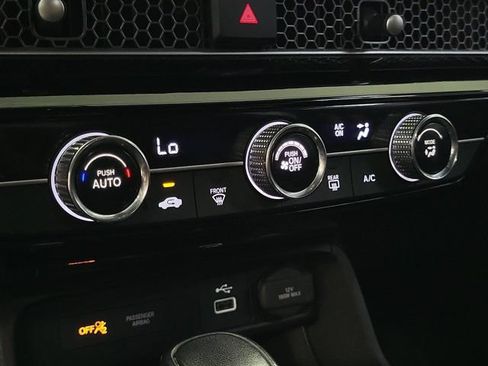 Used 2022 Honda Civic Sport image 29