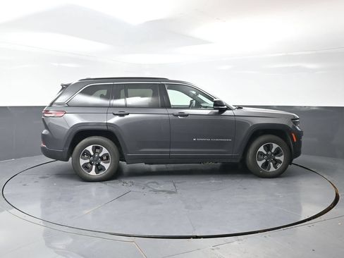 Used 2024 Jeep Grand Cherokee Limited 4xe AWD/4WD image 2