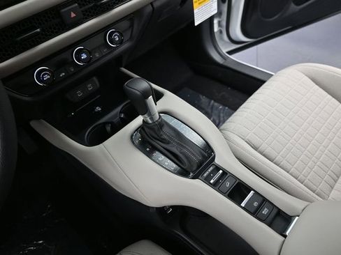 New 2026 Honda HR-V LX image 15