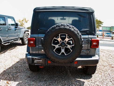 Used 2020 Jeep Wrangler Rubicon AWD/4WD image 7