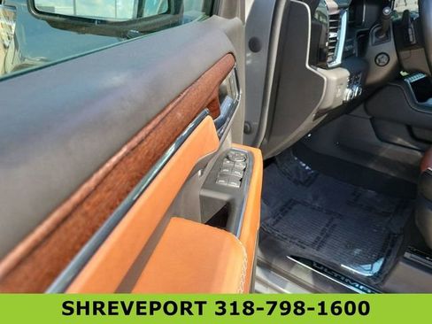 Used 2023 GMC Sierra 1500 Denali Ultimate AWD/4WD image 24