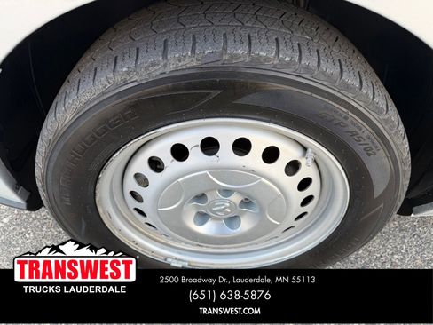 Used 2022 RAM ProMaster City Tradesman image 9