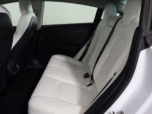Used 2022 Tesla Model 3 Long Range AWD/4WD image 14