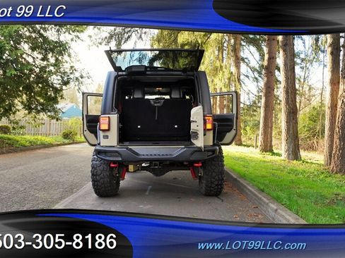 Used 2017 Jeep Wrangler Rubicon AWD/4WD image 30