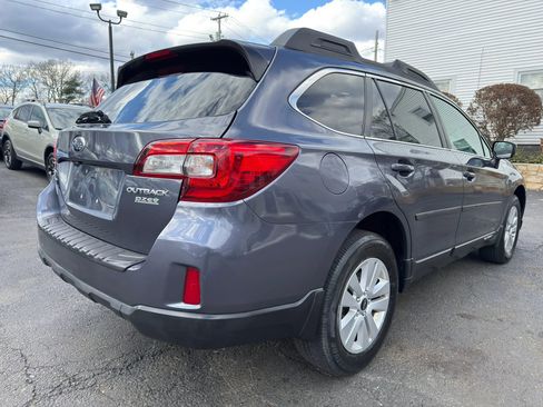 Used 2016 Subaru Outback 2.5i Premium AWD/4WD image 7