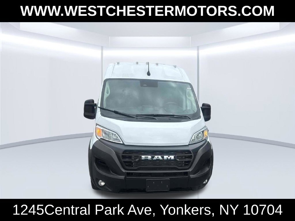 Used 2025 RAM ProMaster 2500 w/ Convenience Group FWD image 2