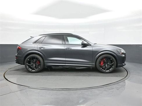 New 2026 Audi RS Q8 performance image 8