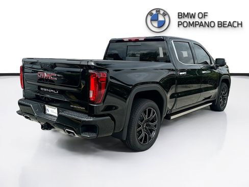 Used 2025 GMC Sierra 1500 Denali image 7